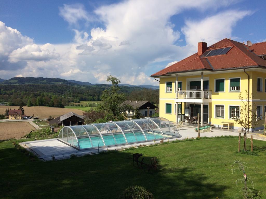 Ferienwohnung Am Bauernhof Strassonig Vulgo Hornis Мосбург Екстер'єр фото